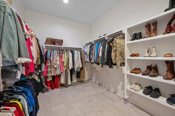 a view of washer and dryer in a utility room