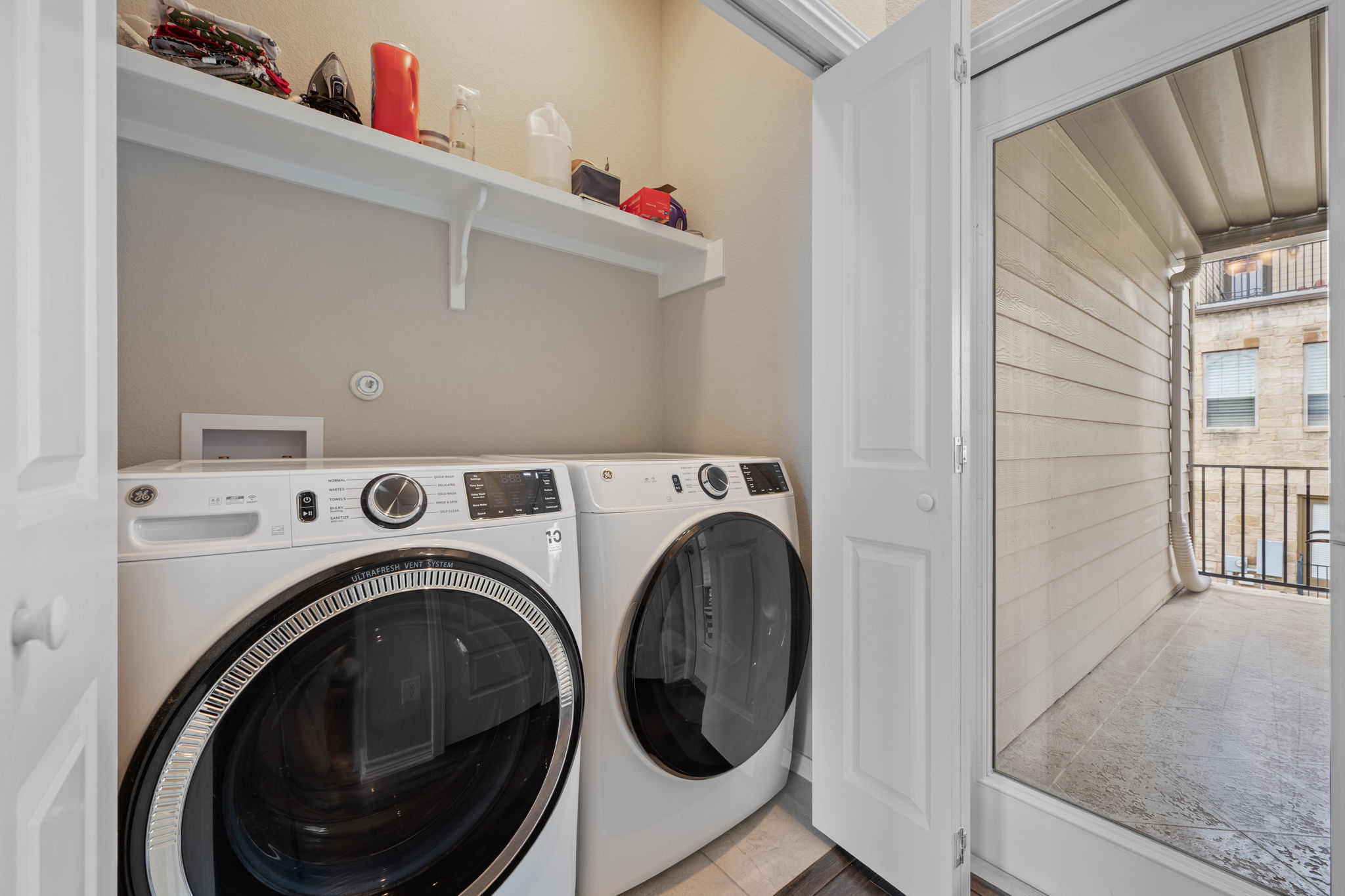308 Adams Street Georgetown, TX 78628 - Photo 33 of 39 a view of washer and dryer in a utility room