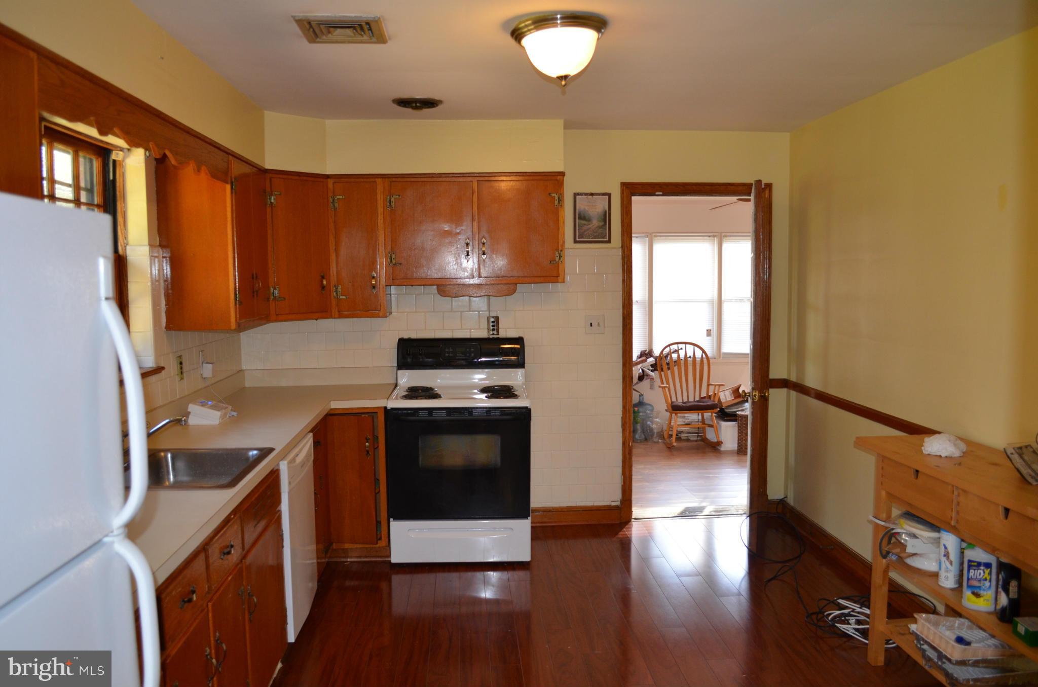 4903 Sharon Road Temple Hills, MD 20748 - Photo 12 of 30 Kitchen