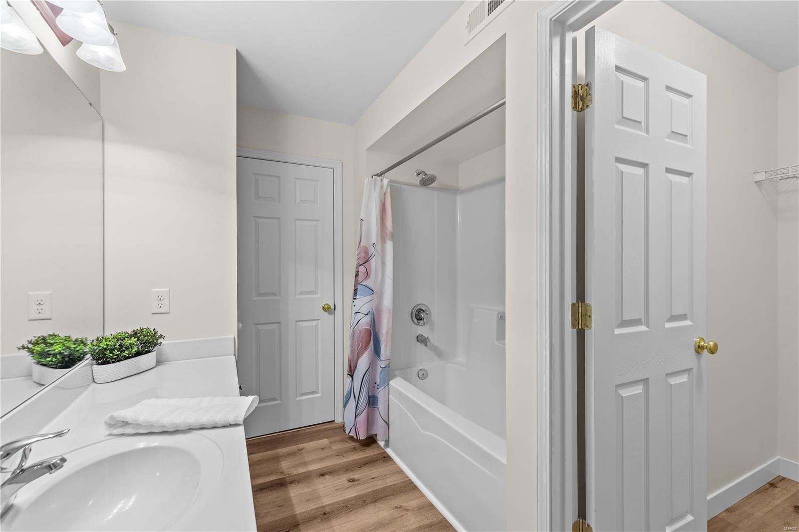 4300 Spring Creek Lane O'Fallon, MO 63368 - Photo 23 of 24