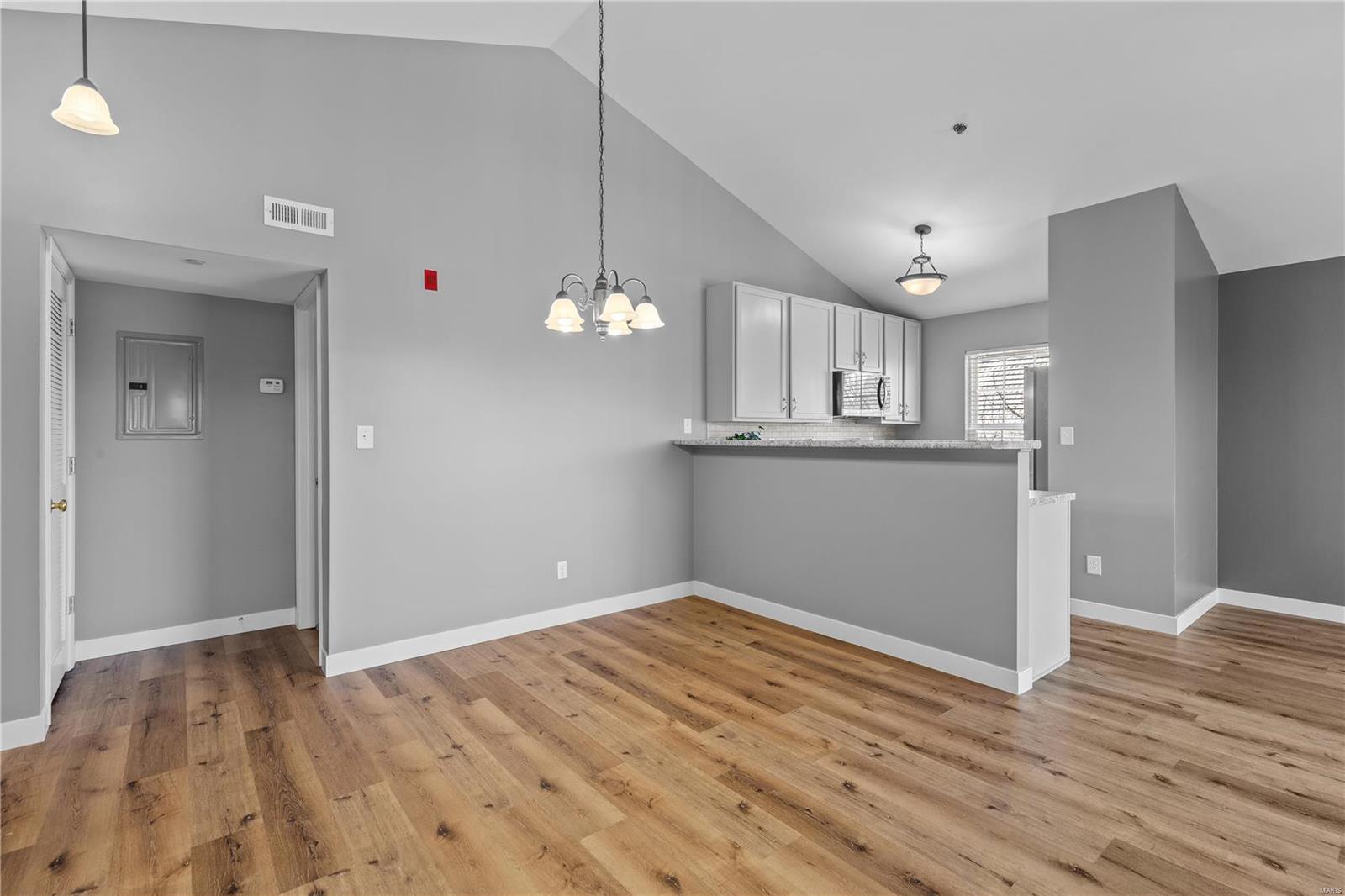 4300 Spring Creek Lane O'Fallon, MO 63368 - Photo 4 of 24