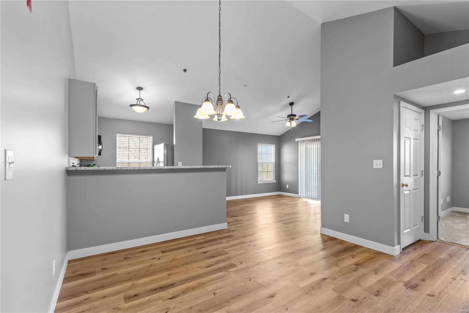 4300 Spring Creek Lane O'Fallon, MO 63368 - Photo 5 of 24