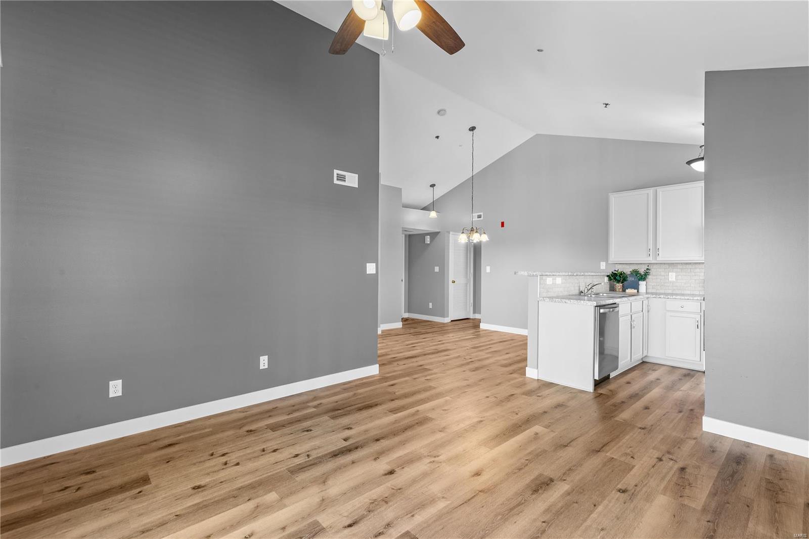 4300 Spring Creek Lane O'Fallon, MO 63368 - Photo 9 of 24