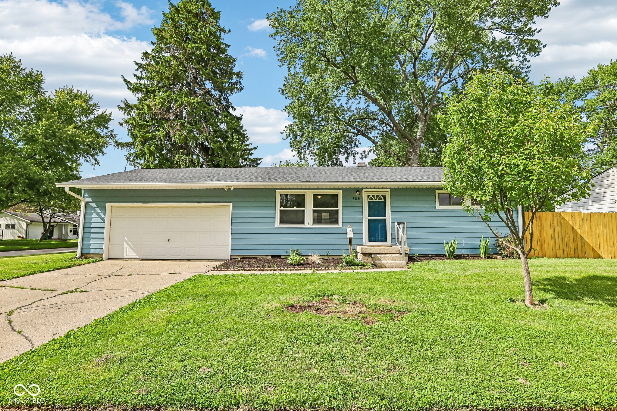 108 Prairie Parkway Brownsburg, IN 46112 - Photo 1 of 30