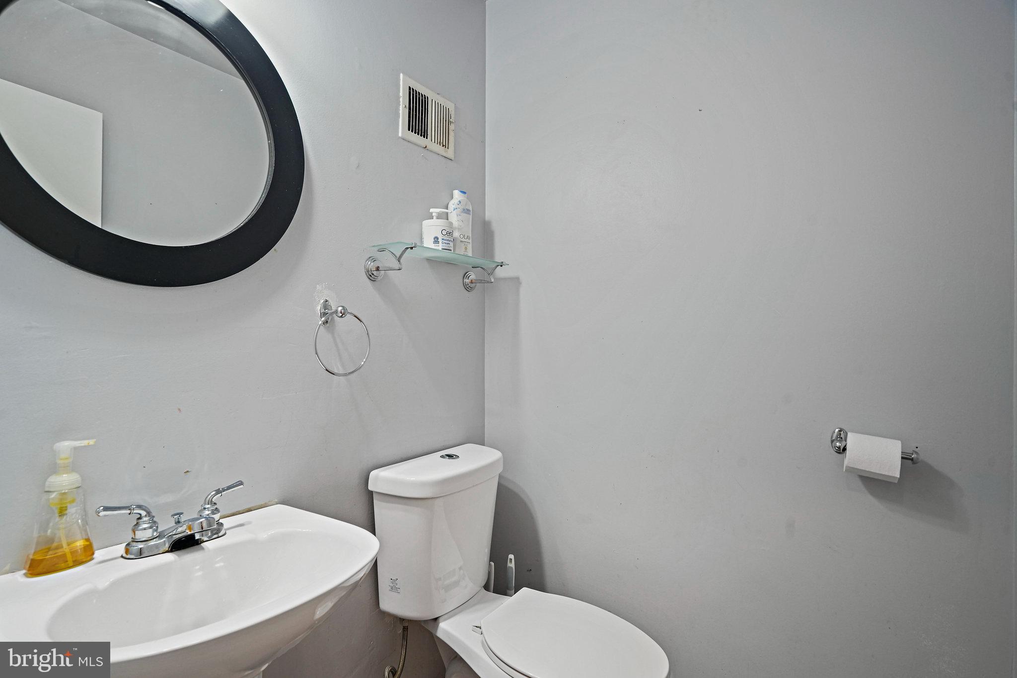 13034 Clarion Road Fort Washington, MD 20744 - Photo 11 of 29 half bathroom