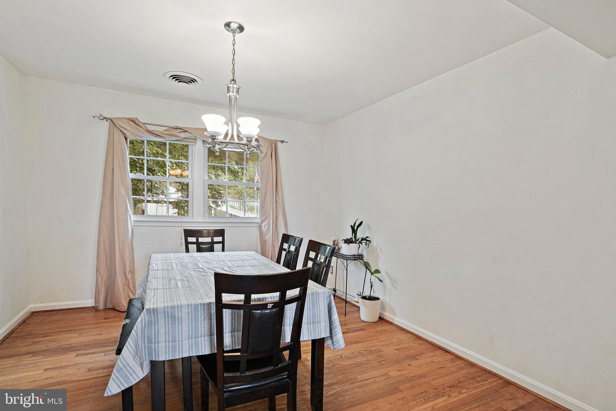 13034 Clarion Road Fort Washington, MD 20744 - Photo 8 of 29 dining