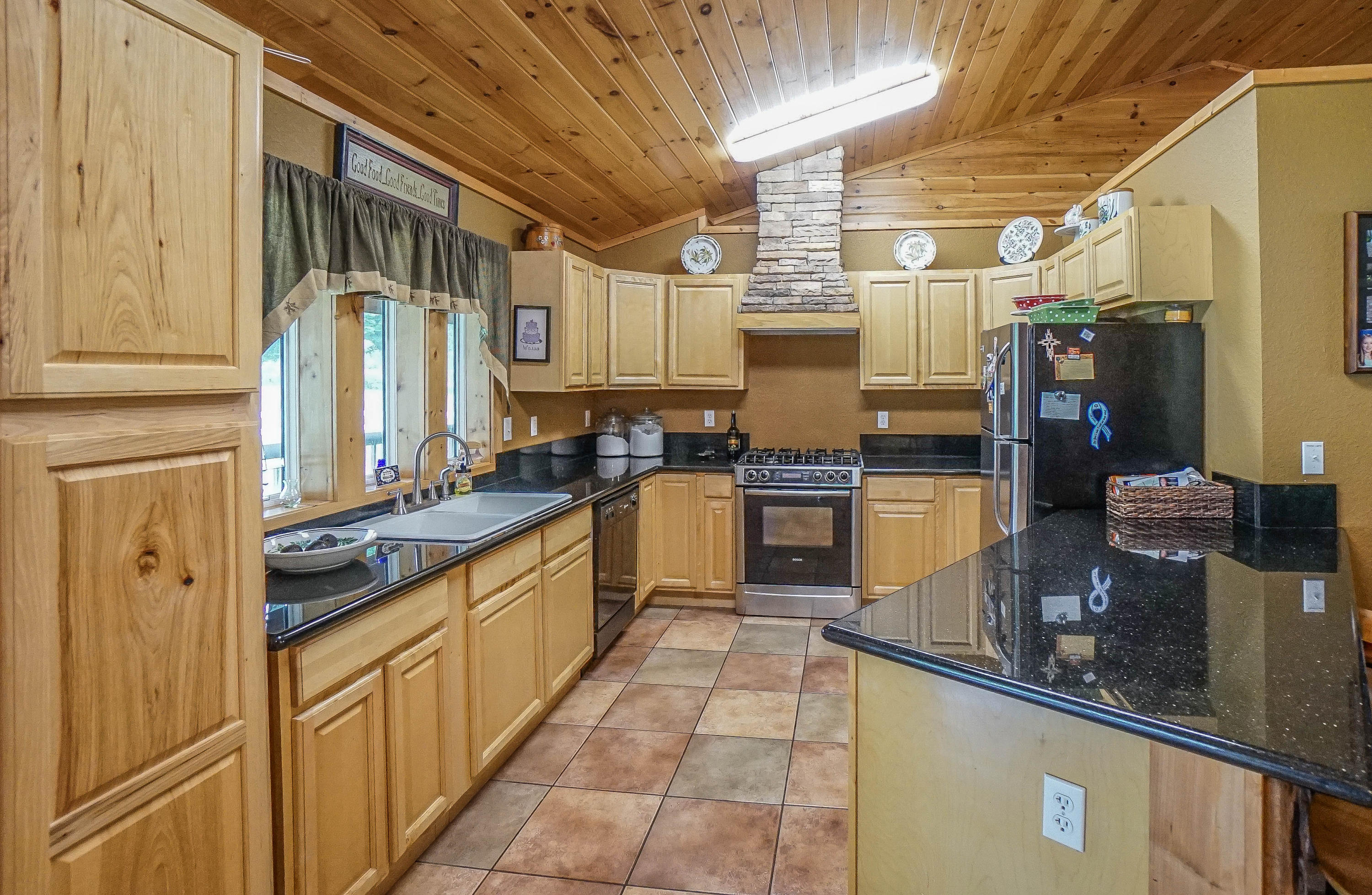 737 Rudd Hollow Road Townsend, TN 37882 - Photo 22 of 40 DSC01948