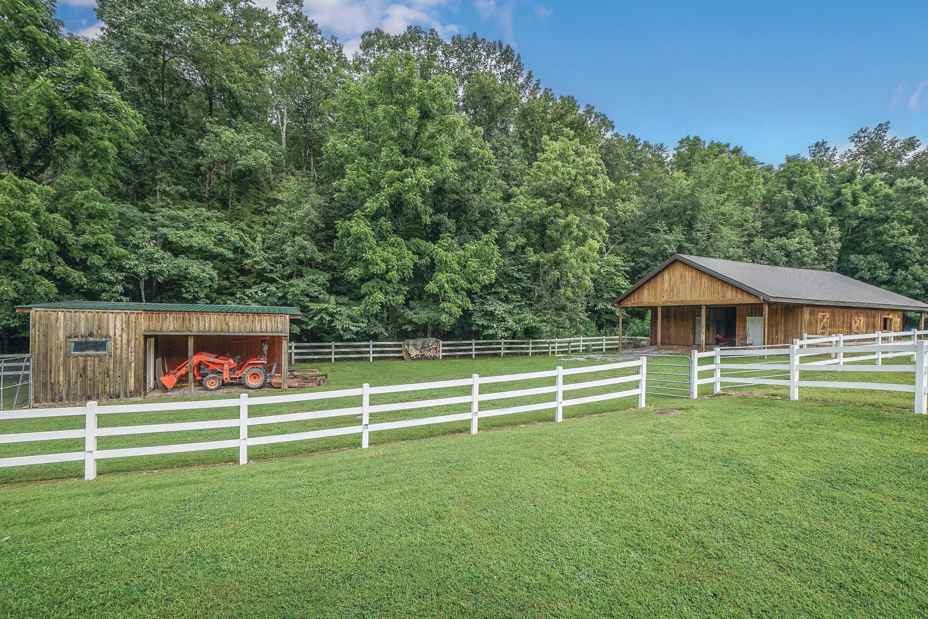 737 Rudd Hollow Road Townsend, TN 37882 - Photo 9 of 40 15DBD99F-8574-4D03-9CA7-DA6BDC4FEE1F