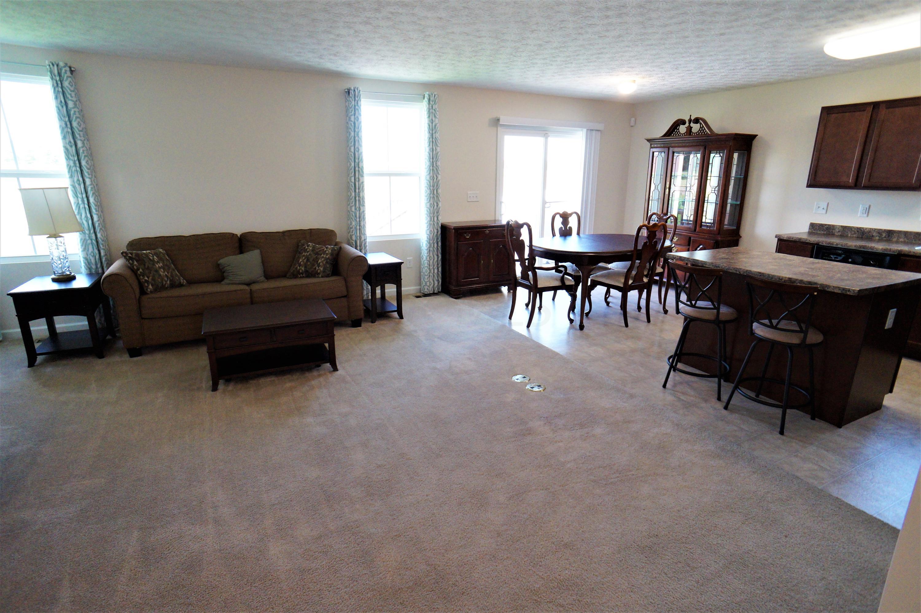 1053 Sun Ridge Street Lancaster, OH 43130 - Photo 2 of 22 Gallery Image 2