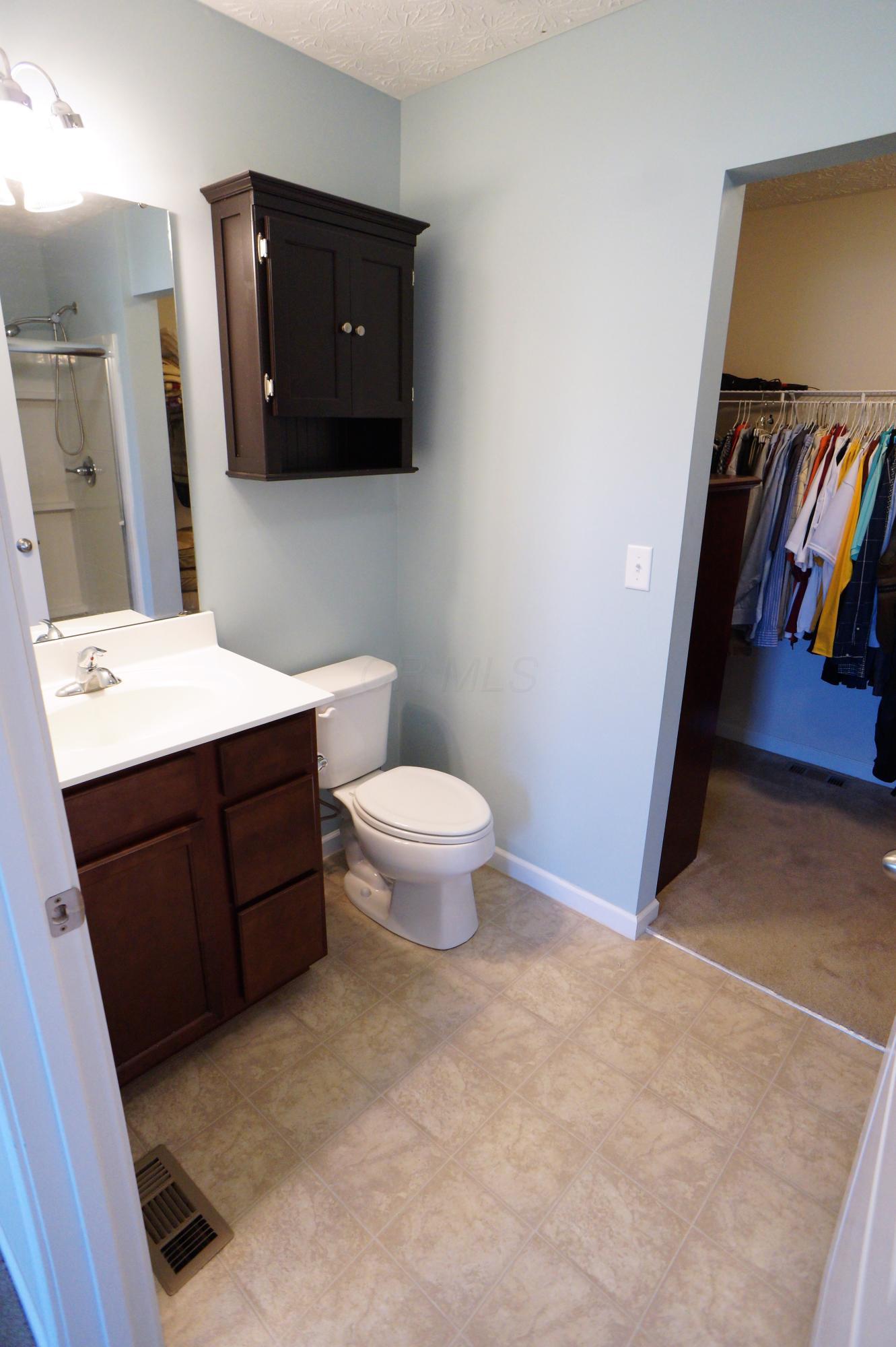 1053 Sun Ridge Street Lancaster, OH 43130 - Photo 9 of 22 Gallery Image 9