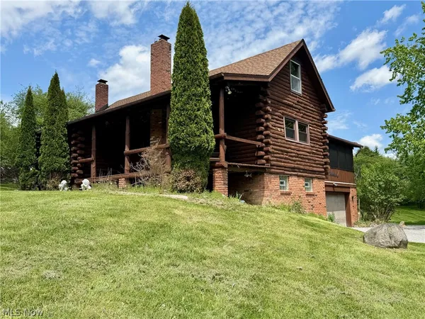 $290,000 | 13665 Clover Lake Drive, Chardon, OH 44024