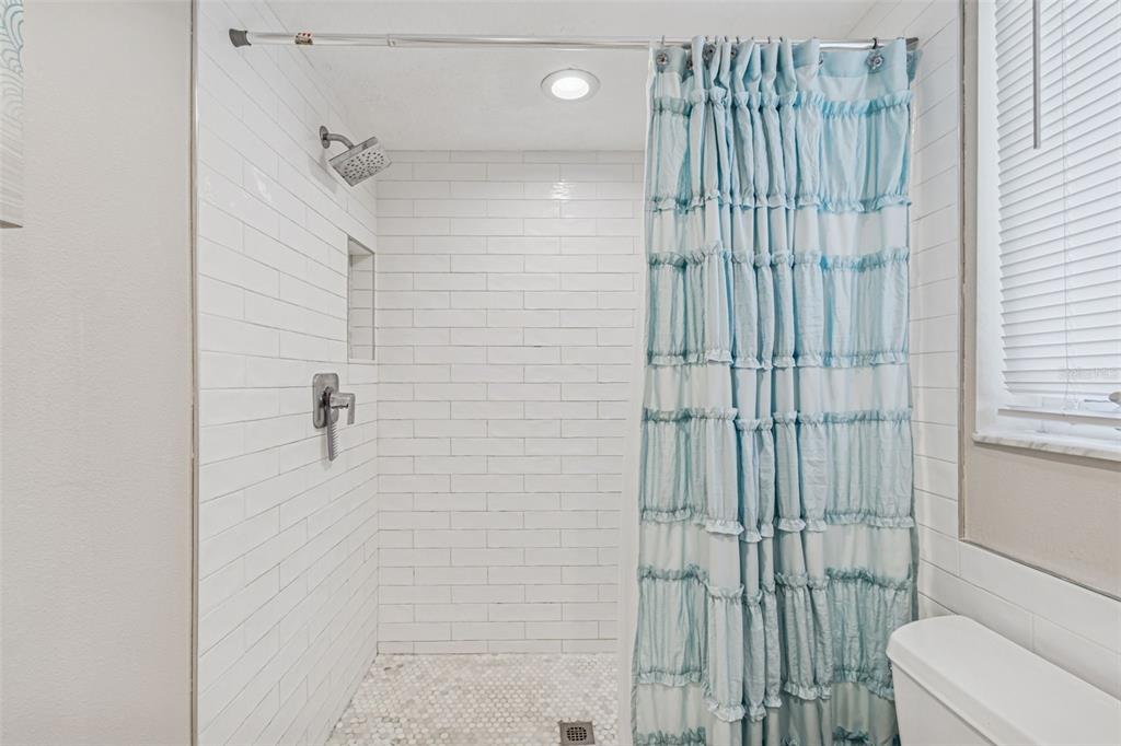 216 176th Avenue East Redington Shores, FL 33708 - Photo 32 of 60