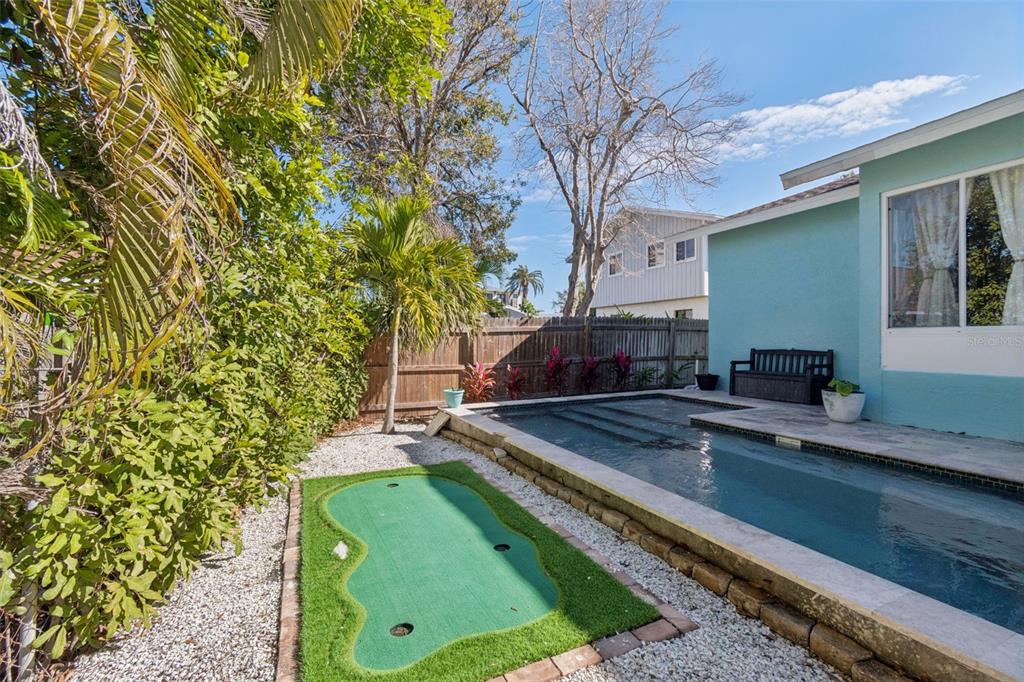 216 176th Avenue East Redington Shores, FL 33708 - Photo 46 of 60
