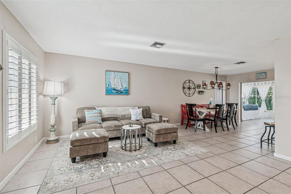 216 176th Avenue East Redington Shores, FL 33708 - Photo 6 of 60