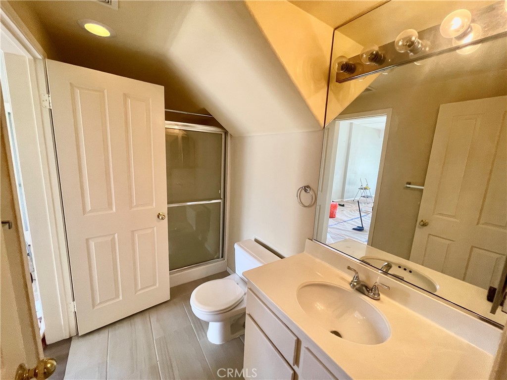 16376 Skyridge Drive Riverside, CA 92503 - Photo 9 of 19