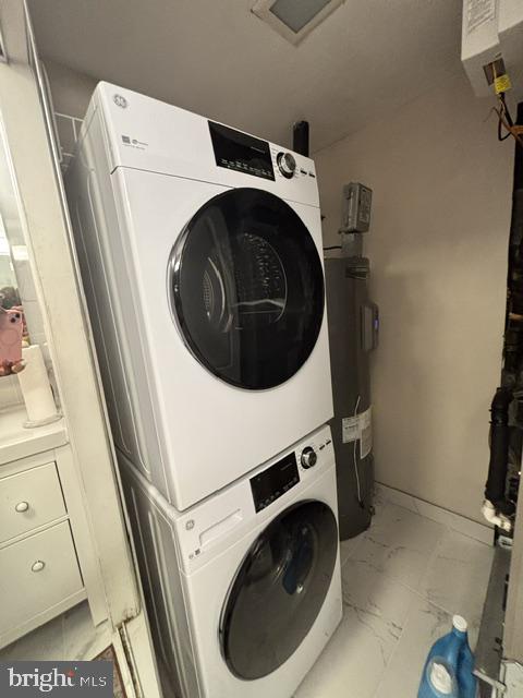 608 6th Place Southwest Washington, DC 20024 - Photo 18 of 65 Modern laundry setup in compact space.