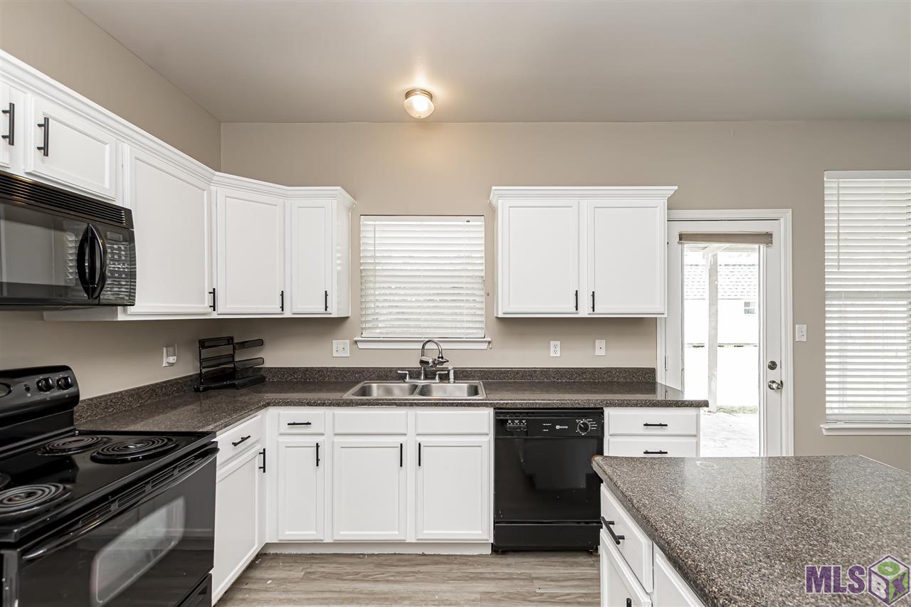 10106 Chestnut Drive Baton Rouge, LA 70809 - Photo 11 of 31 Gallery Image 11