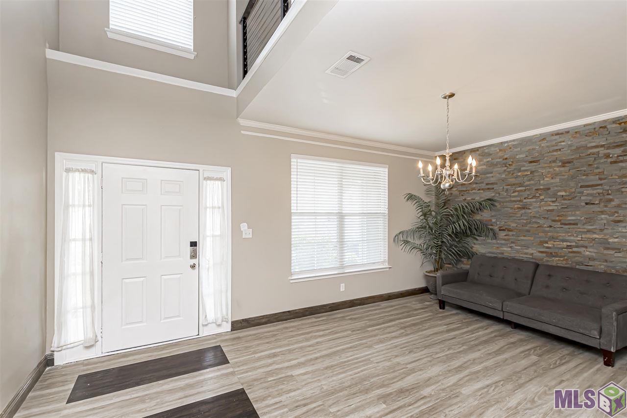 10106 Chestnut Drive Baton Rouge, LA 70809 - Photo 4 of 31 Gallery Image 4