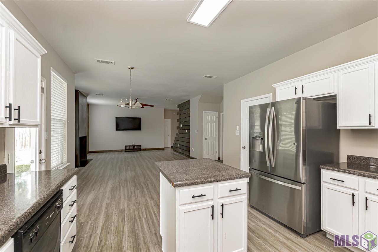 10106 Chestnut Drive Baton Rouge, LA 70809 - Photo 10 of 31 Gallery Image 10