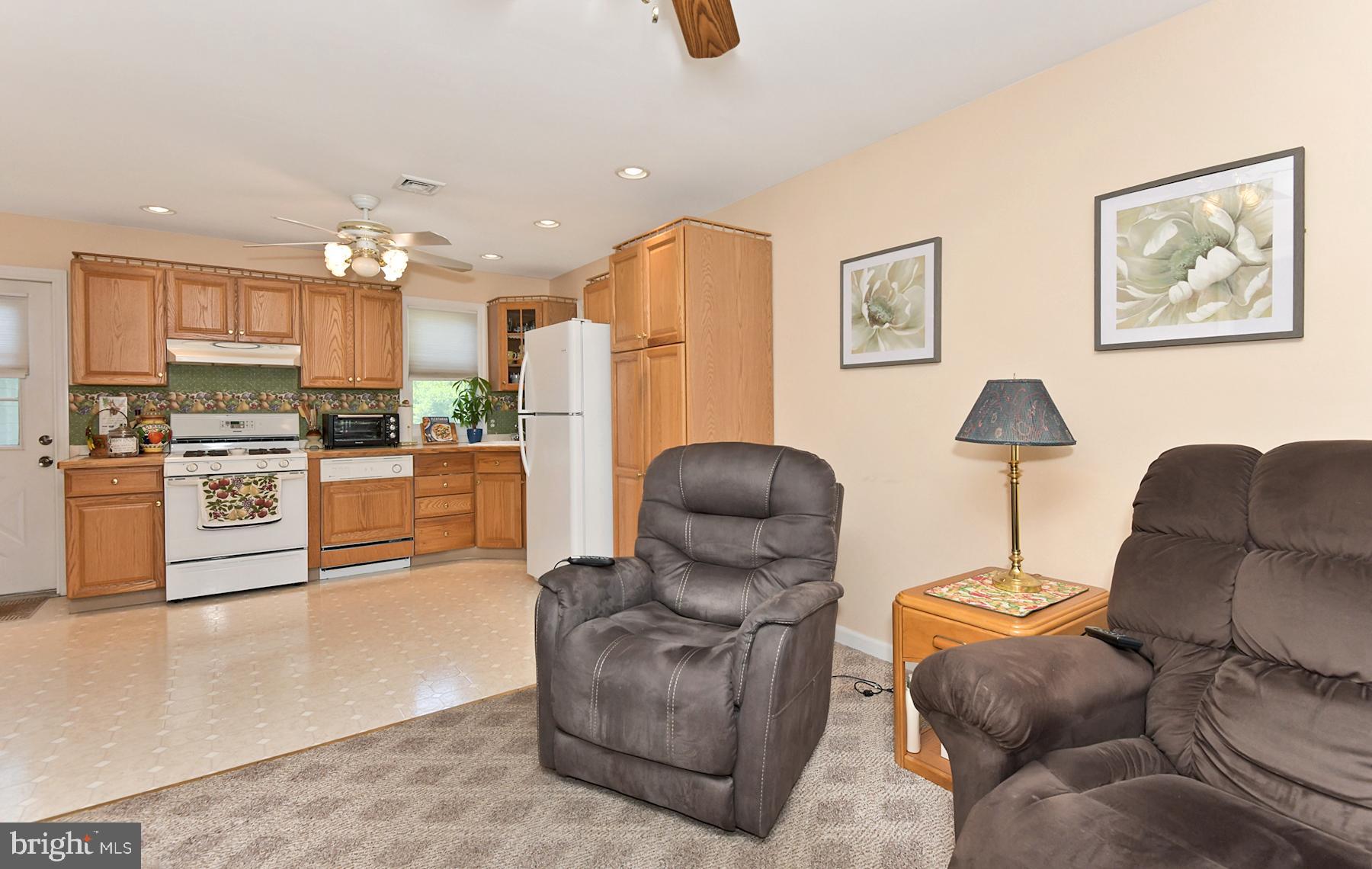 15 Wolfpack Road Hamilton, NJ 08619 - Photo 23 of 31