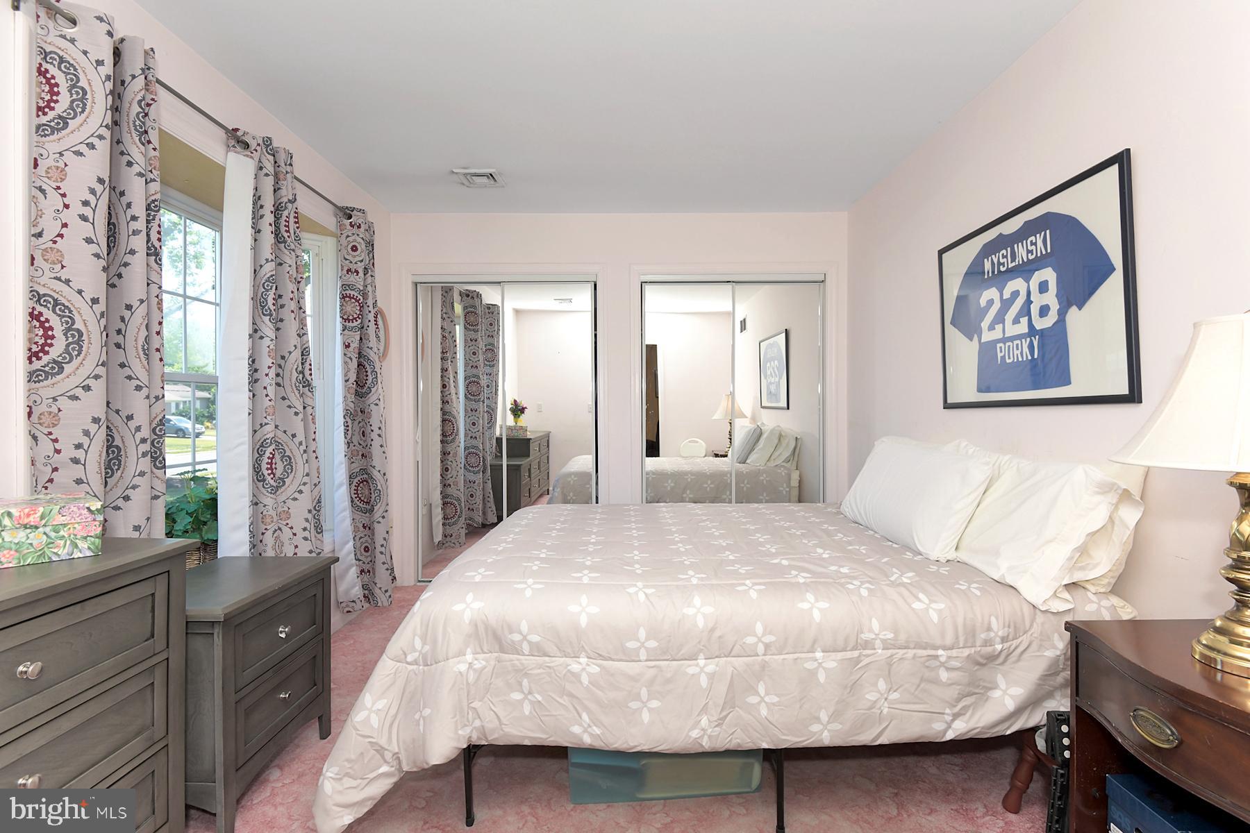 15 Wolfpack Road Hamilton, NJ 08619 - Photo 25 of 31