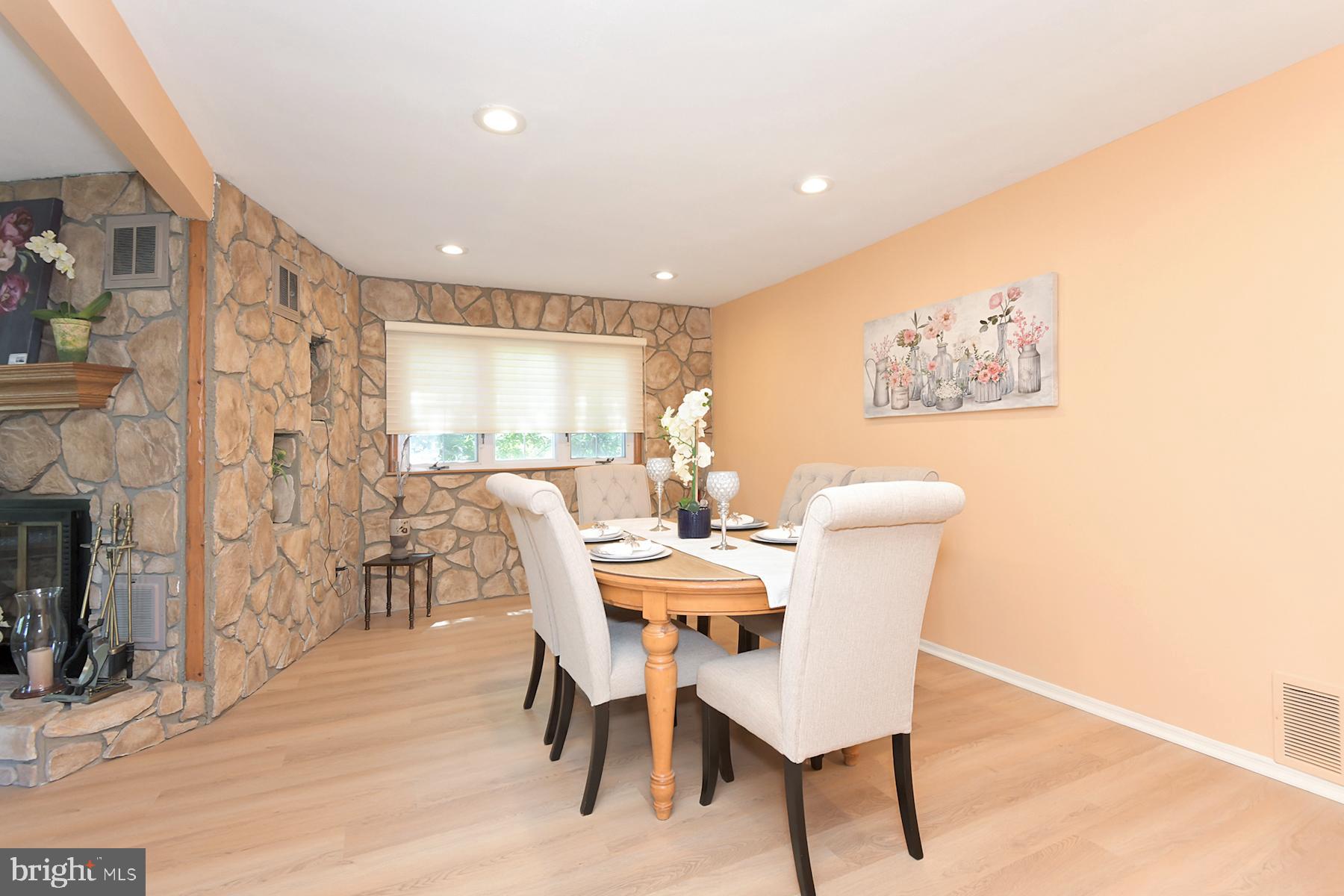 15 Wolfpack Road Hamilton, NJ 08619 - Photo 7 of 31