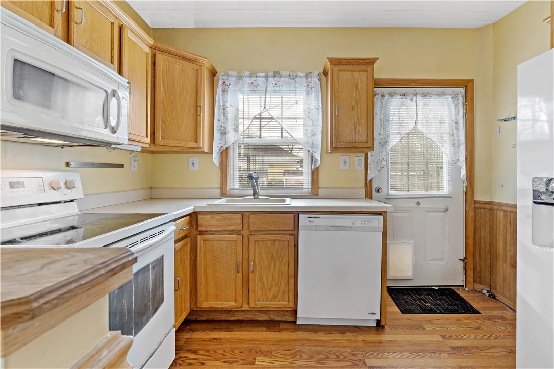 20 Clarner Street Pawtucket, RI 02861 - Photo 11 of 41 Gallery Image 11