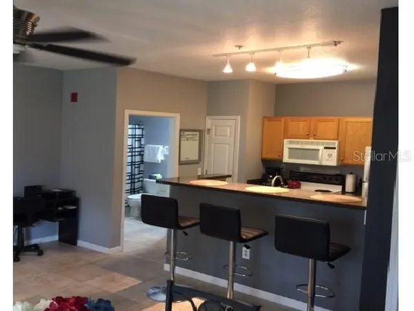 $1,850 | 10764 70th Avenue, Unit 1102, Seminole, FL 33772