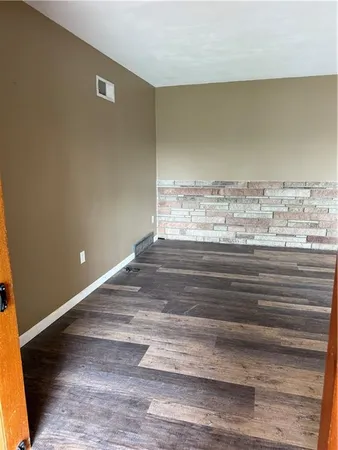 $310,000 | 1020 Francis Street, Lexington, MO 64067