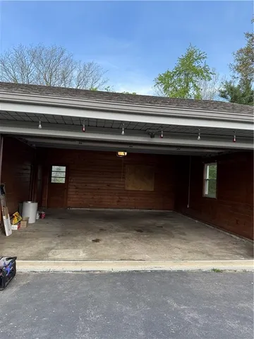 $320,000 | 1020 Francis Street, Lexington, MO 64067