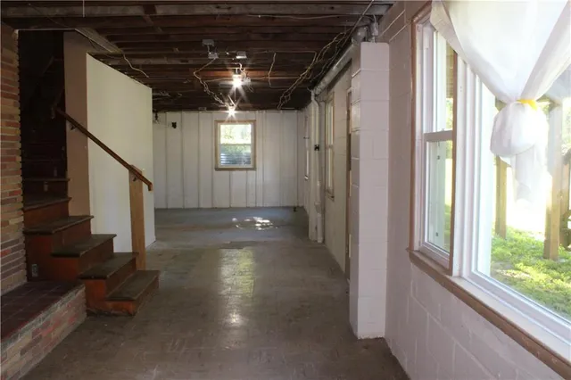 $320,000 | 1020 Francis Street, Lexington, MO 64067