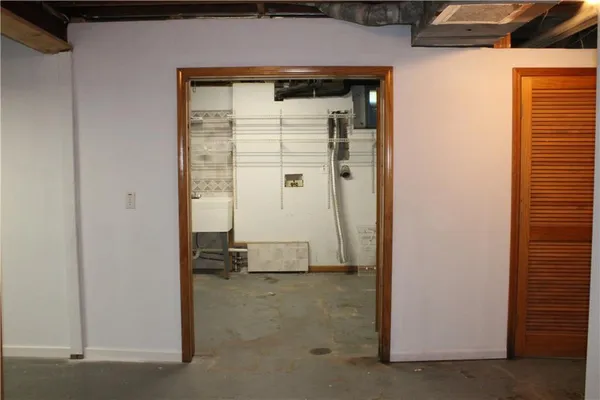 $310,000 | 1020 Francis Street, Lexington, MO 64067