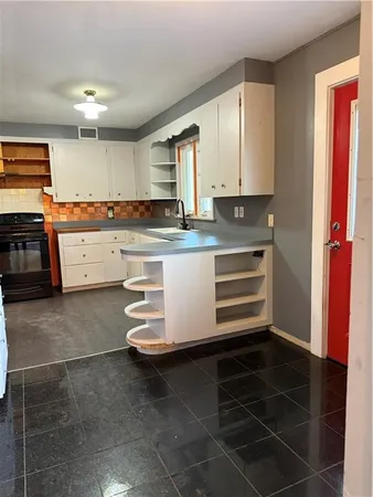 $310,000 | 1020 Francis Street, Lexington, MO 64067