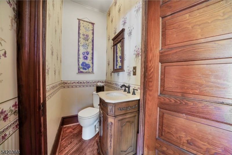 45 Main Street Califon, NJ 07830 - Photo 15 of 41