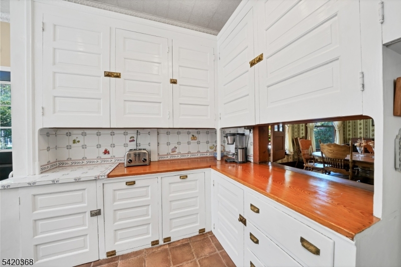 45 Main Street Califon, NJ 07830 - Photo 19 of 41