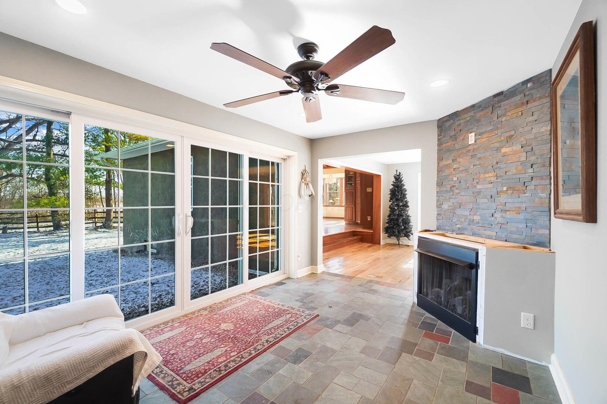 8220 Dublin Road Delaware, OH 43015 - Photo 24 of 66 032