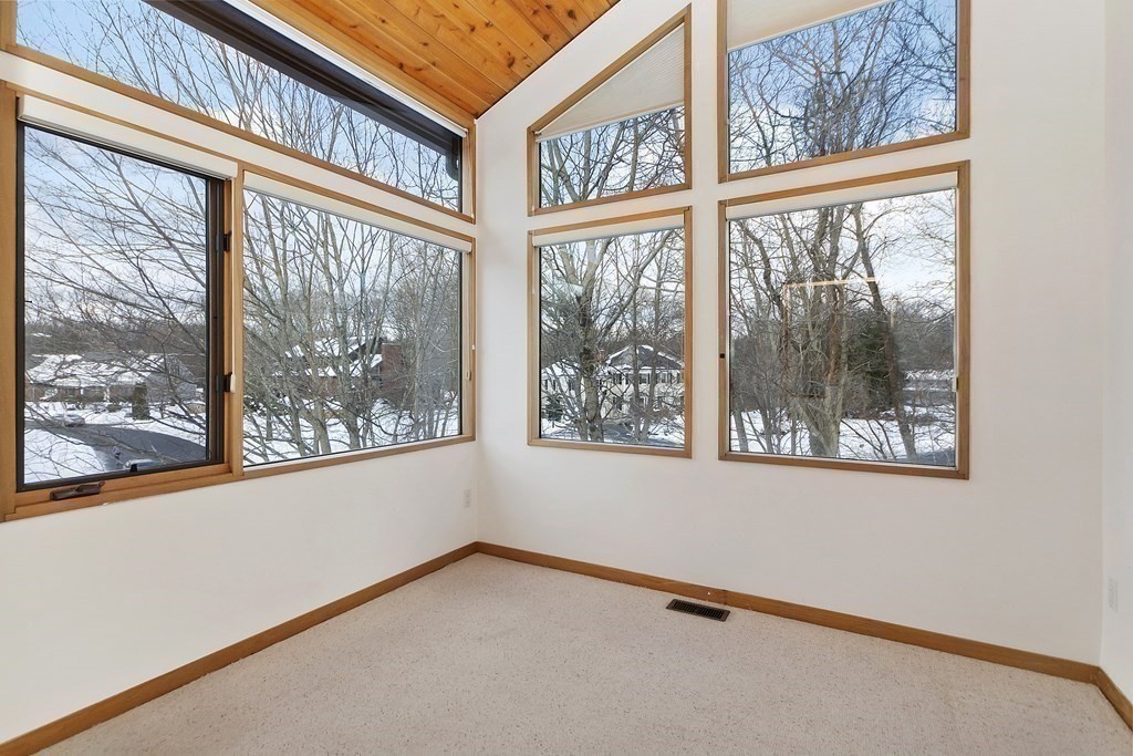 7 Butterfield Road Lexington, MA 02420 - Photo 14 of 29 Gallery Image 14