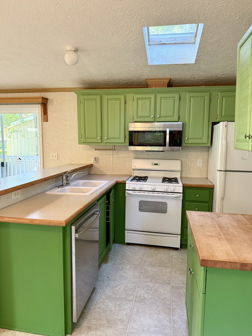1009 Bay Road, Unit 23 McHenry, IL 60051 - Photo 8 of 20