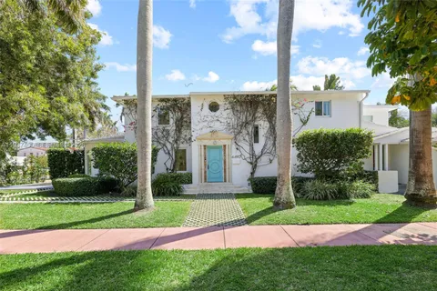 $2,795,000 | 4490 Royal Palm Avenue, Miami Beach, FL 33140