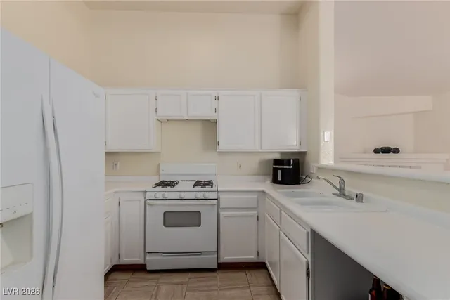 $275,000 | 700 Carnegie Street, Unit 3023, Henderson, NV 89052