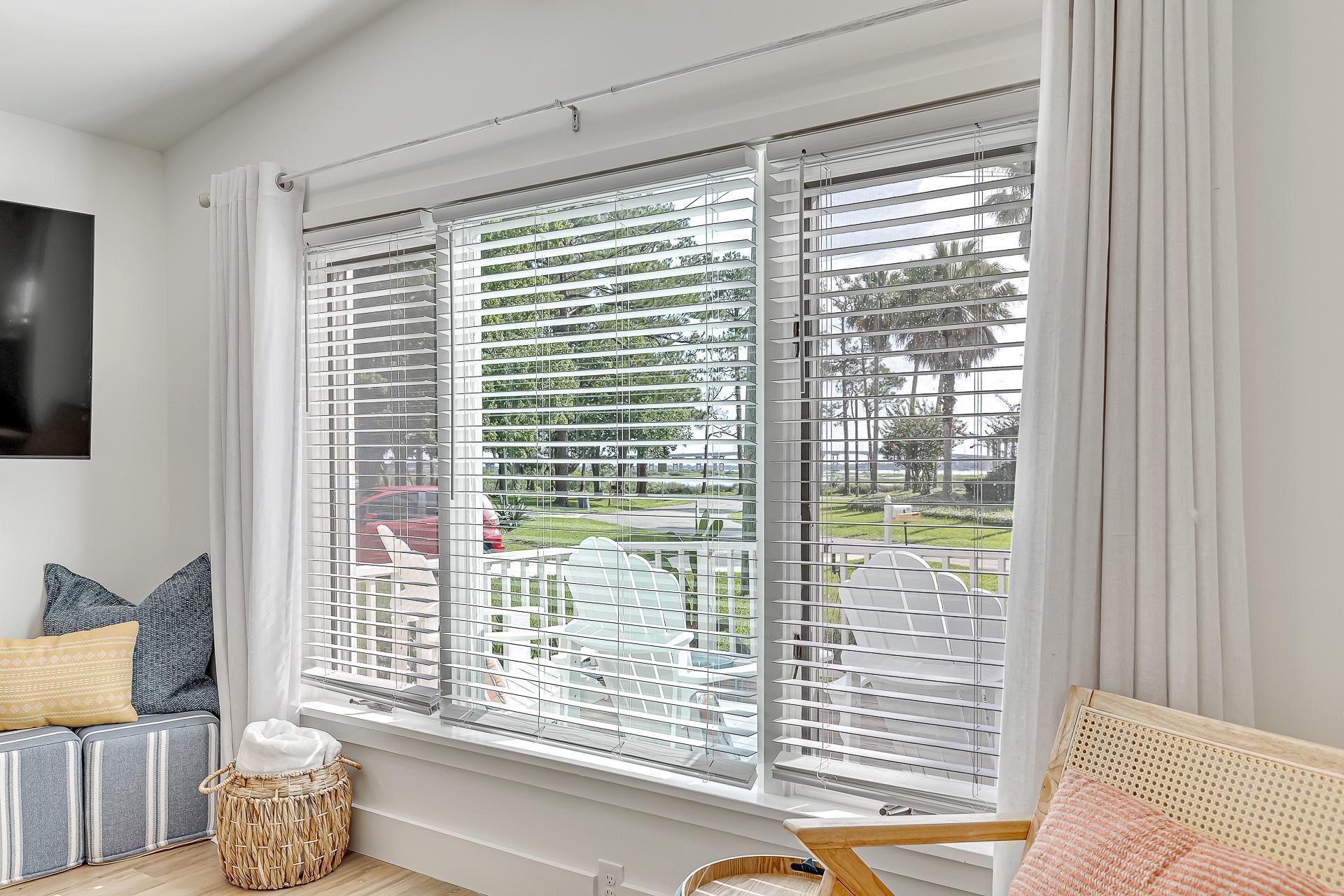 110 Terrapin Road St. Augustine, FL 32086 - Photo 11 of 46 a view of a room and a window