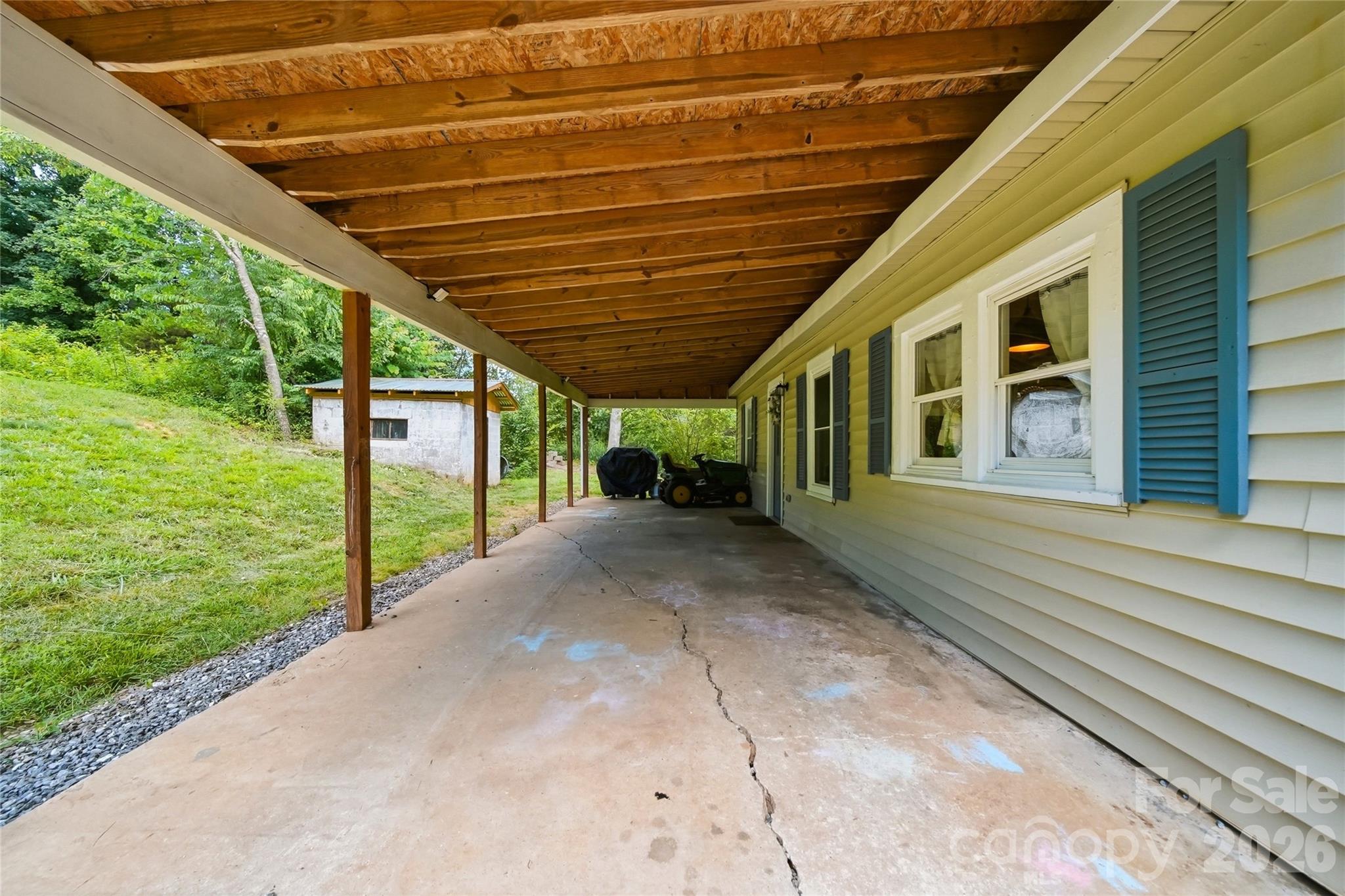 4710 Overland Road Lenoir, NC 28645 - Photo 24 of 37