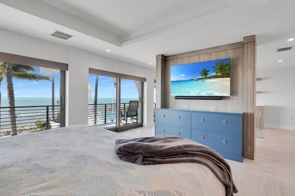$8,299,999 | 100 Tingler Lane, Marathon, FL 33050