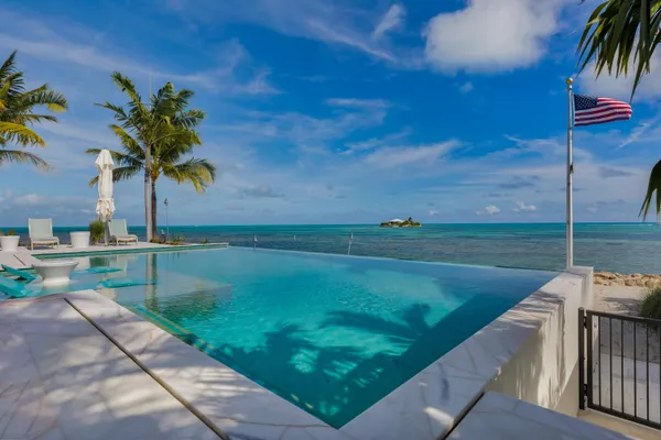 $8,299,999 | 100 Tingler Lane, Marathon, FL 33050