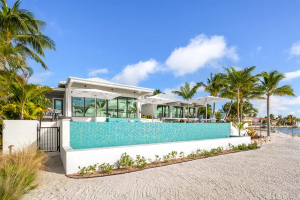 $8,299,999 | 100 Tingler Lane, Marathon, FL 33050