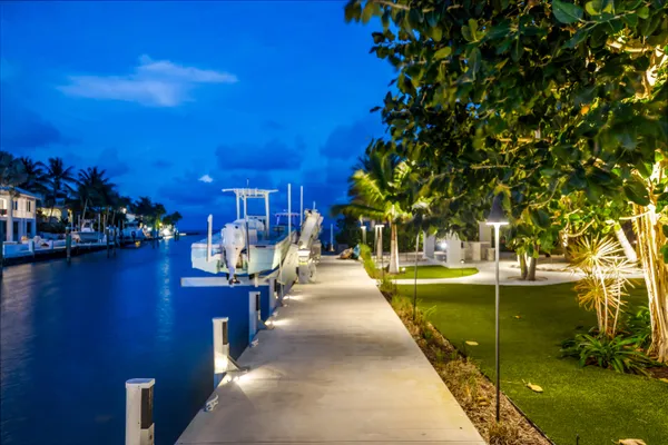 $8,299,999 | 100 Tingler Lane, Marathon, FL 33050