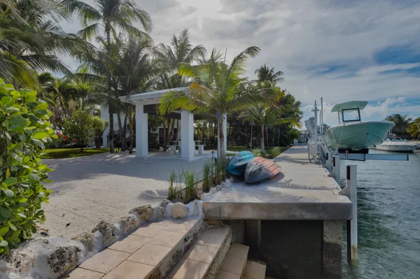 $8,299,999 | 100 Tingler Lane, Marathon, FL 33050