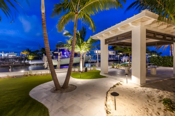 $8,299,999 | 100 Tingler Lane, Marathon, FL 33050
