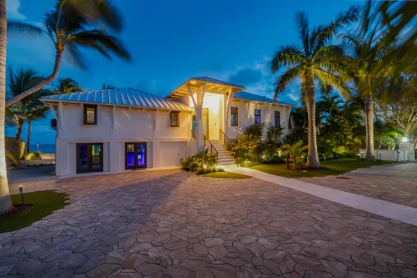 $8,299,999 | 100 Tingler Lane, Marathon, FL 33050