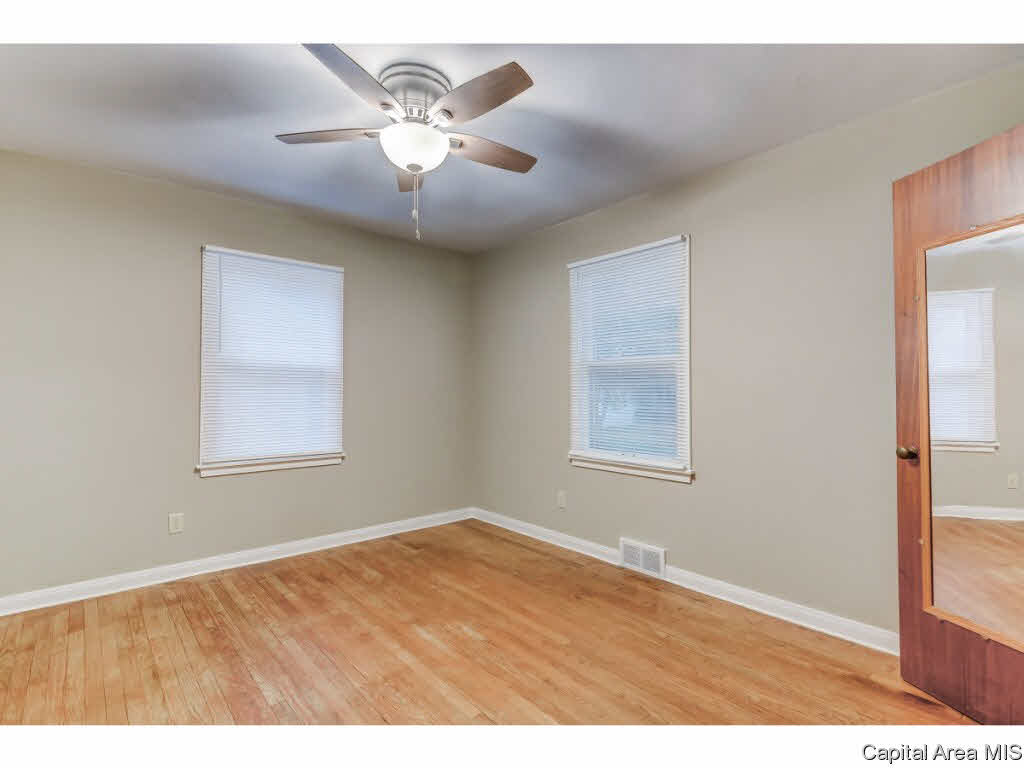 2409 South State Street Springfield, IL 62704 - Photo 13 of 35